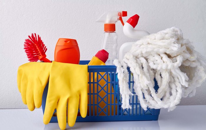 Natural Cleaners VS Chemical Cleaners – What is Better?